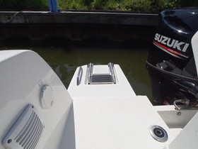 2017 Beneteau Boats Barracuda 6
