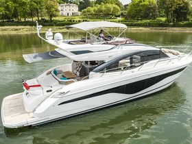 2022 Princess Yachts S62