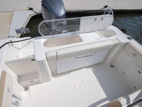 2017 Century Boats Resorter 24