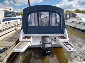 2013 Bénéteau Boats Antares 880 na prodej