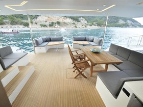 2016 Silent Yachts 64