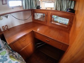 Buy 1991 DeFever Yachts 44 Sundeck