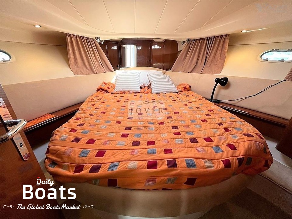 2006 Prestige Yachts 360 for sale. View price, photos and Buy 2006