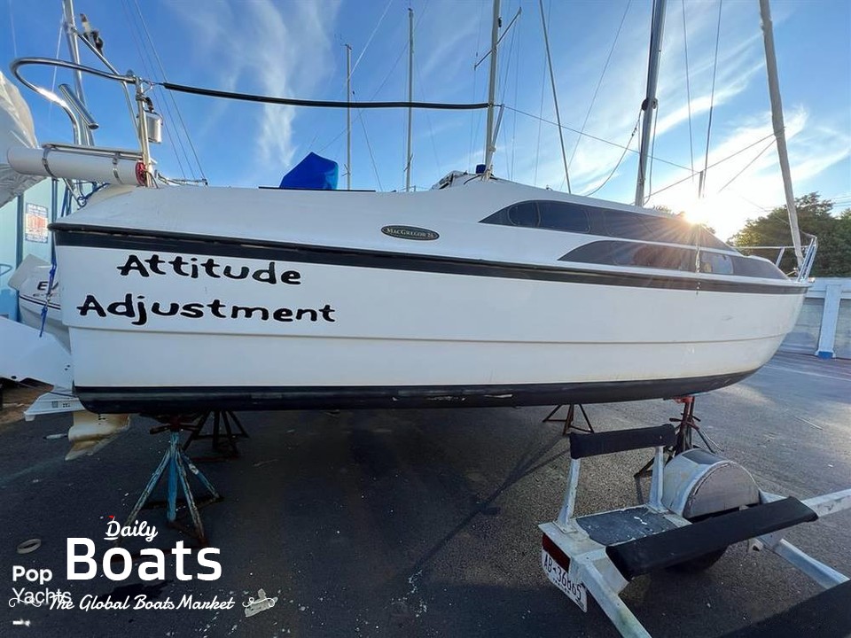 2010 MacGregor 26M for sale. View price, photos and Buy 2010 MacGregor