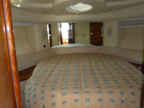 Buy 2001 Azimut 42