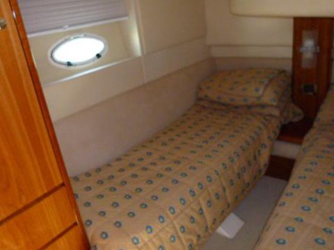Buy 2001 Azimut 42