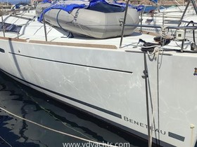2011 Bénéteau Boats Oceanis 370 на продажу