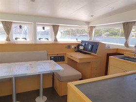 Osta 2015 Lagoon Catamarans 400