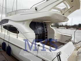 Ferretti Yachts 460