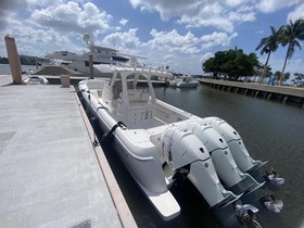 Kupiti 2020 Intrepid Powerboats 375 Nomad