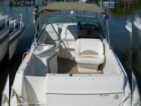 2002 Glastron 26