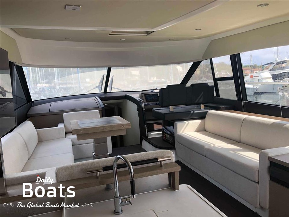 2018 Prestige Yachts 560 for sale. View price, photos and Buy 2018