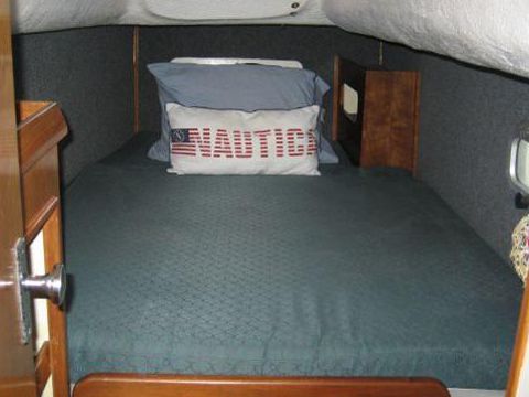 2004 Prout 34 in vendita