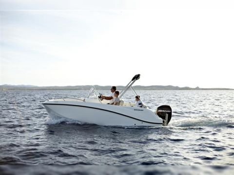 Quicksilver Activ 505 Open