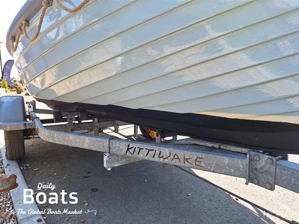 2000 Commercial Boats Harbour Launch for sale. View price, photos and