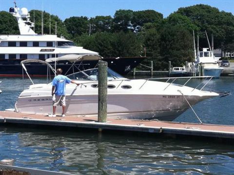 Kjøpe 2000 Regal 2660 Commodore