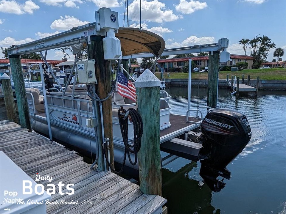 2016 Sun Tracker Pontoon for sale. View price, photos and Buy 2016 Sun