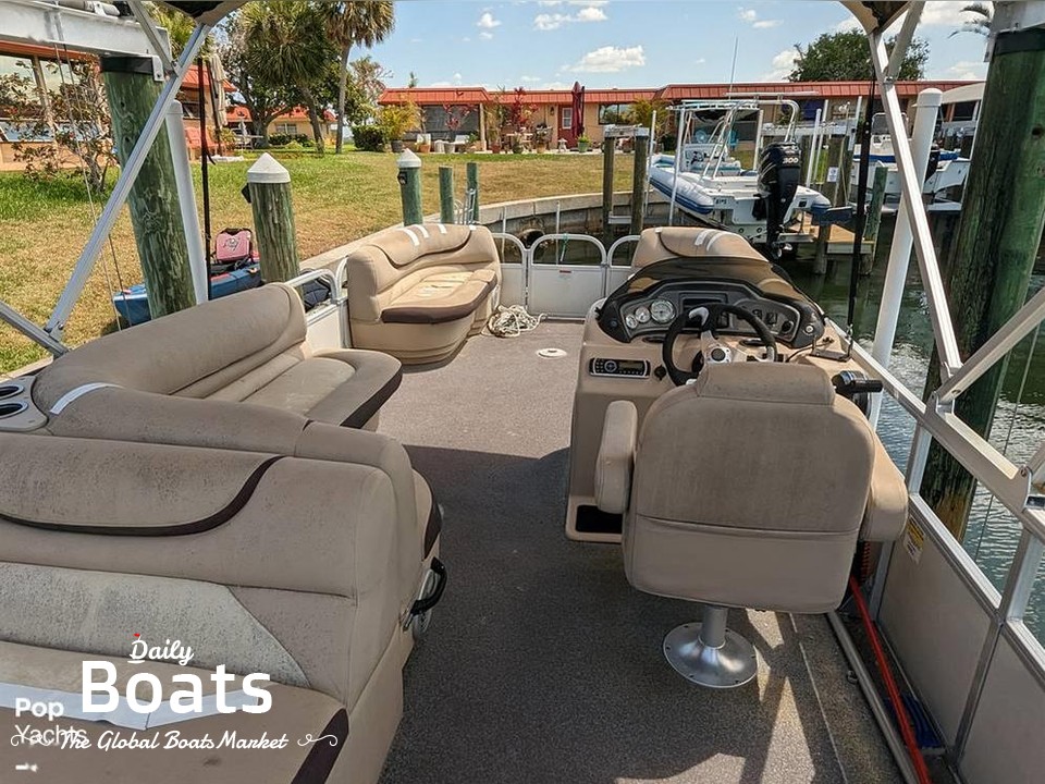 2016 Sun Tracker Pontoon for sale. View price, photos and Buy 2016 Sun