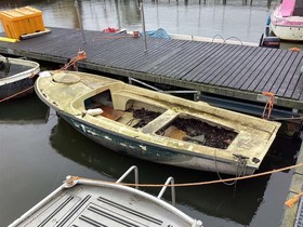 CUSTOM Small Boat 420