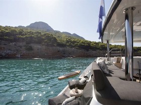 2018 Lagoon Catamarans 560