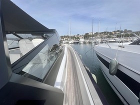 2020 EVO Yachts R6