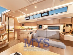 Купити 2023 Bavaria Yachts 38 Cruiser