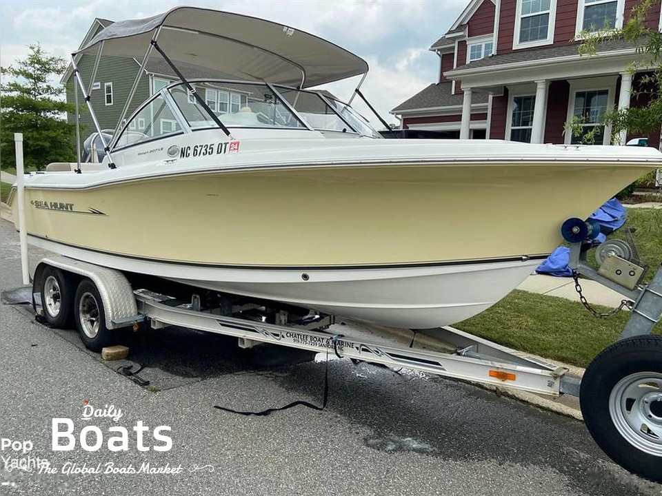 2012 Sea Hunt 207 Escape for sale. View price, photos and Buy 2012 Sea