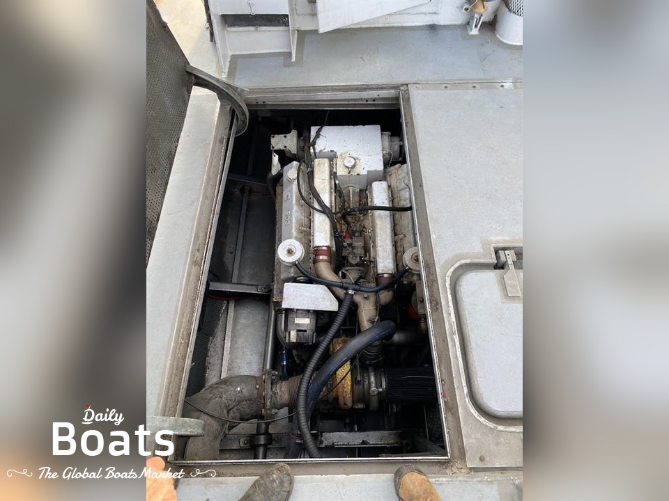 1982 Commercial Boats Twin Screw Aluminum Utb/Crew/Work for sale. View