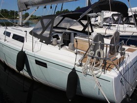 Buy 2015 Hanse Yachts 385