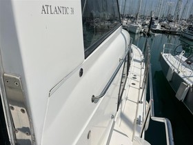 2001 Atlantic 38