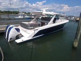 Tiara Yachts 3800 Ls
