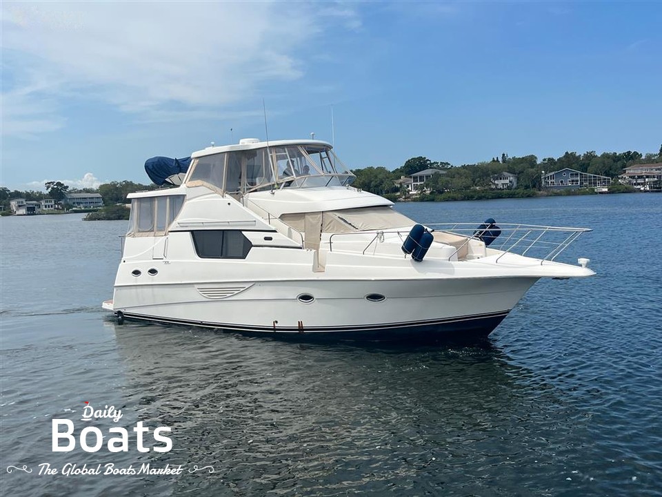 2002 Silverton 453 Motor Yacht for sale. View price, photos and Buy