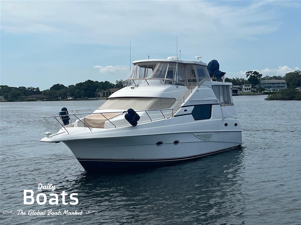 2002 Silverton 453 Motor Yacht for sale. View price, photos and Buy