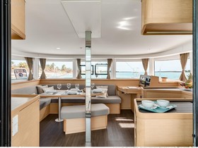 2017 Lagoon Catamarans 420