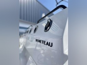 2023 Beneteau Boats Flyer 700 Spacedeck