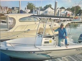 Buy 2007 Century Boats 2000