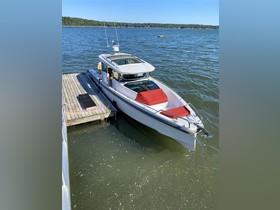 2020 Axopar Boats 37 Xc Cross Cabin myytävänä