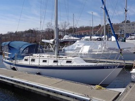 1977 Endeavour 32 на продаж