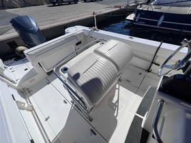 2000 Boston Whaler Boats 260 Outrage