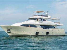 2014 Ferretti Yachts Custom Line 26 Navetta satın almak