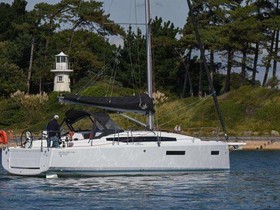 2022 Jeanneau Sun Odyssey 38 for sale