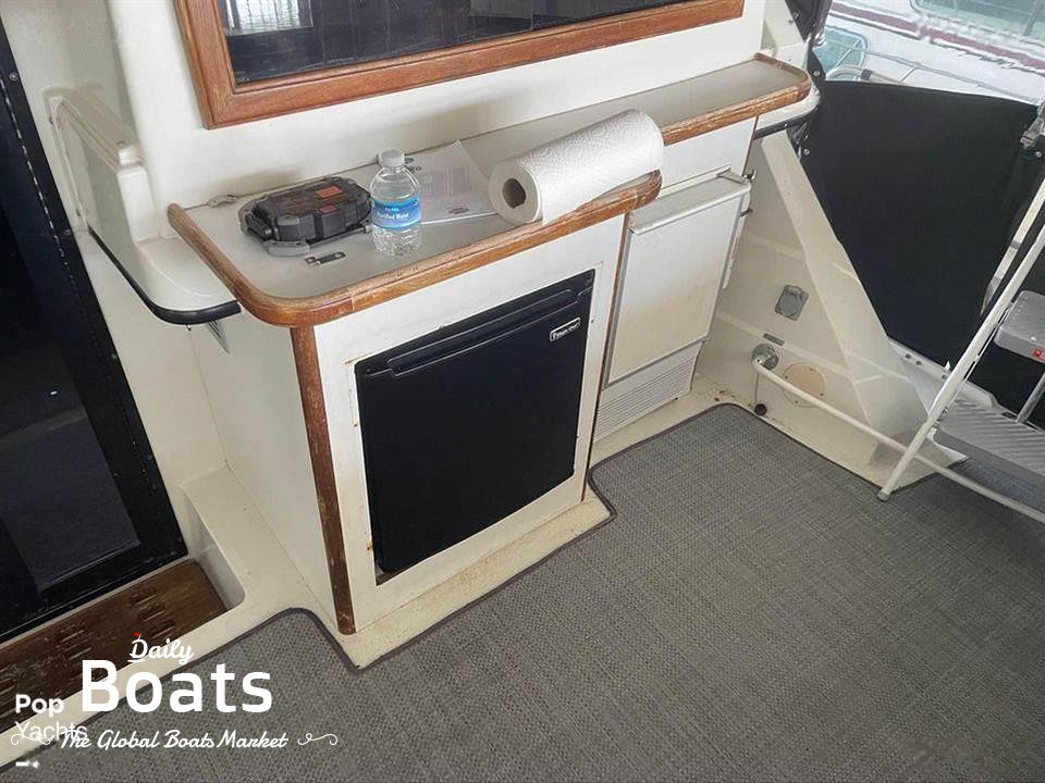 1988 Carver Yachts 3807 for sale. View price, photos and Buy 1988 ...