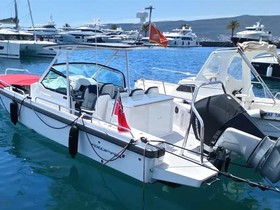 Buy 2019 Axopar Boats 28 T-Top