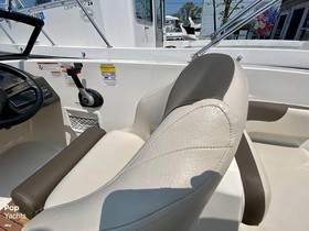 Kupiti 2018 Bayliner Boats Vr6