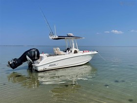 Boston Whaler Boats 220 Outrage