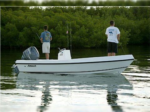 Angler 173 Bay
