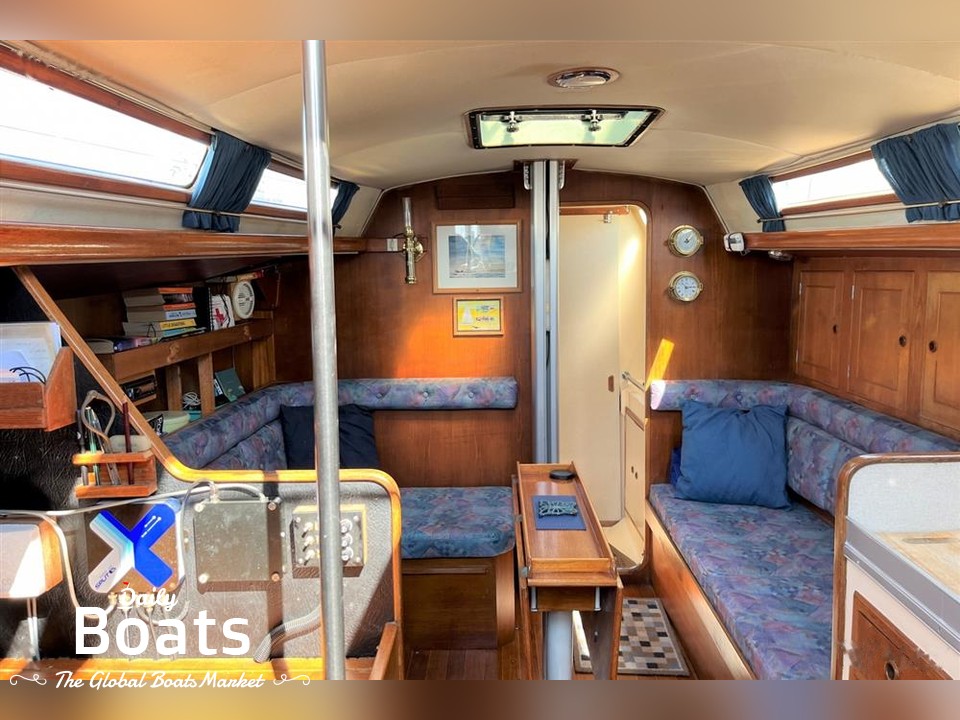 1977 Camper & Nicholsons 35 for sale. View price, photos and Buy 1977 Camper & Nicholsons 35 462453