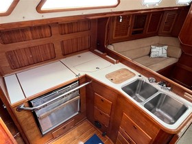 1990 Sabre Yachts 38
