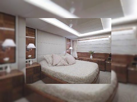 2005 Azimut 75