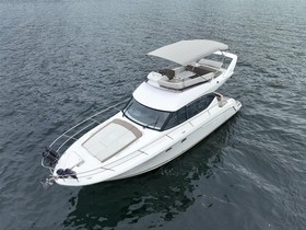 Vegyél 2014 Prestige Yachts 400